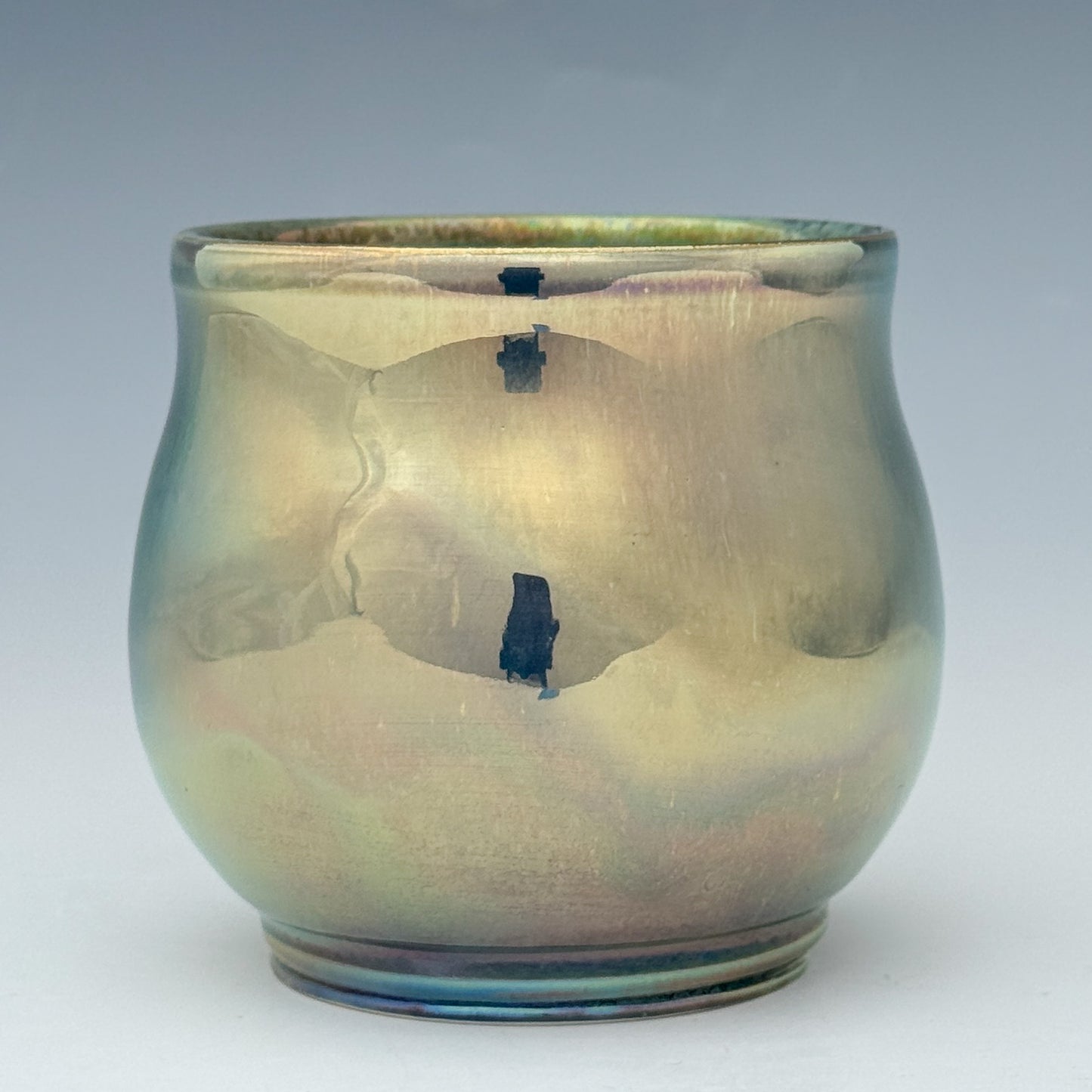 Champagne green luster cup