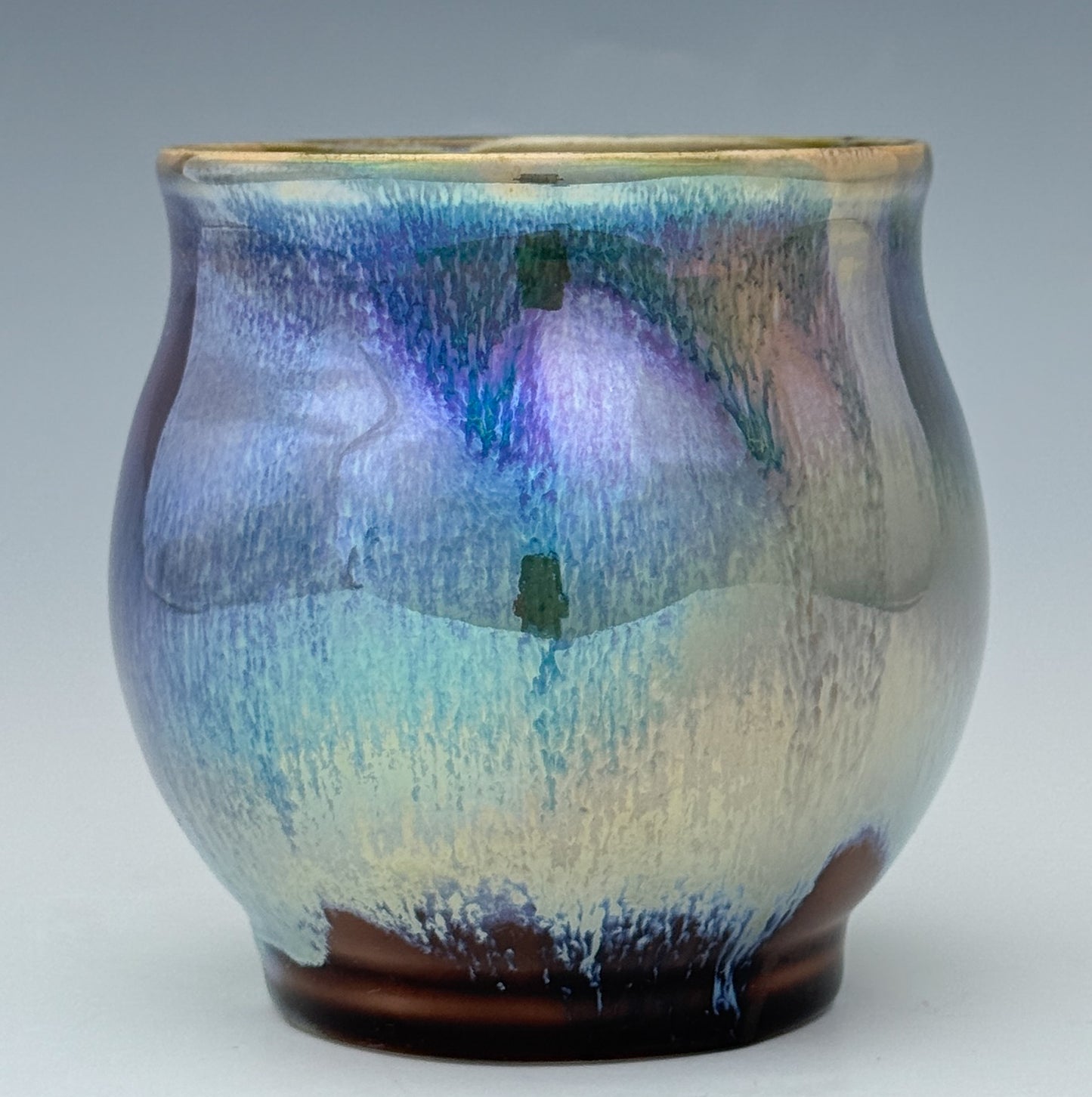Purple blue luster cup